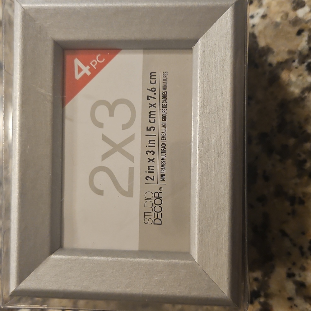 Studio Décor 4 pack of Mini Frames for 2 x 3 inch Prints